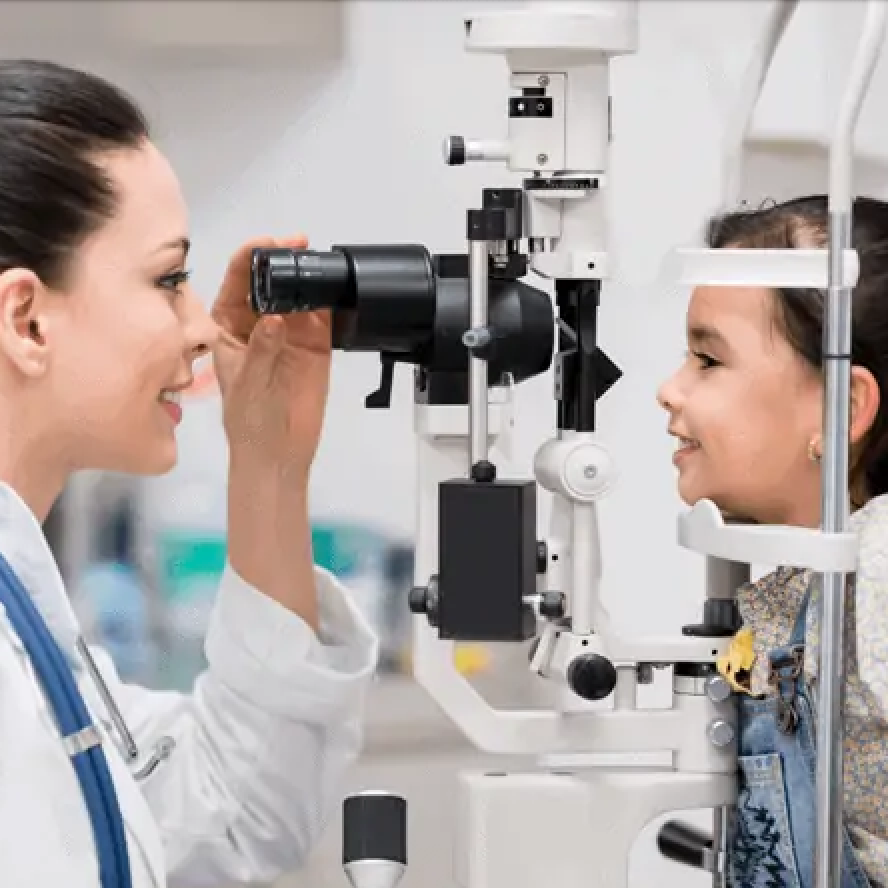 pediatric eye exam in Elgin